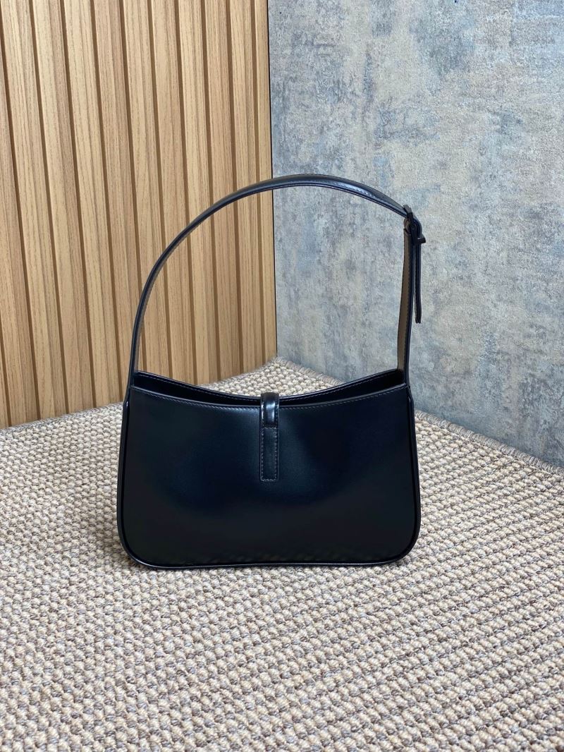 Y51 hobo bags